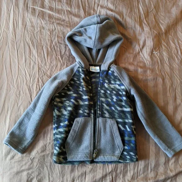 Boys Columbia zip-up fleece, great for winter, 3T - Picture 1 of 1